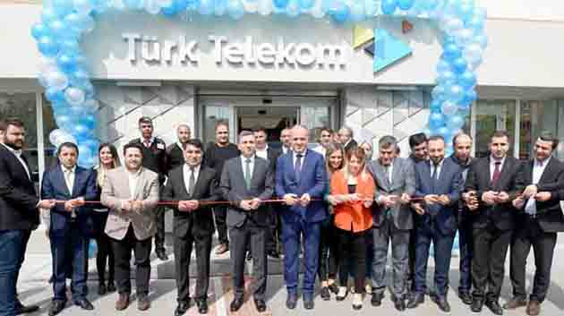 türk telekom satiş ofi̇si̇ni̇ açti