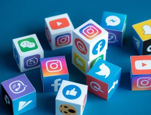 ab’den sosyal medya platformlarına kapatma uyarısı