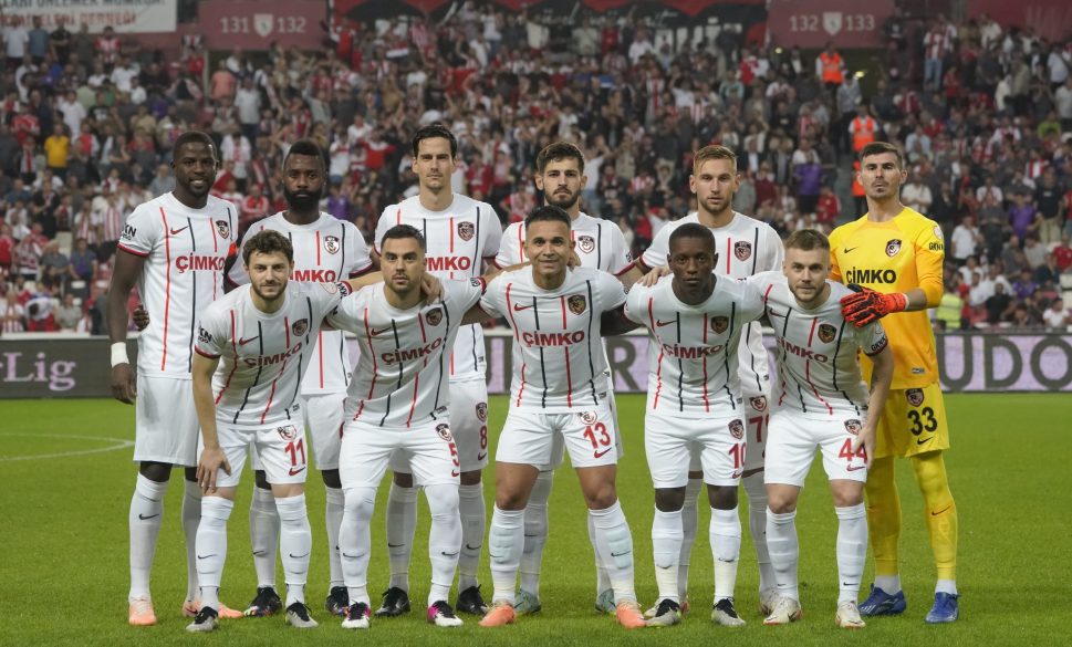 Gaziantep FK Başakşehir’e 2-0 yenildi