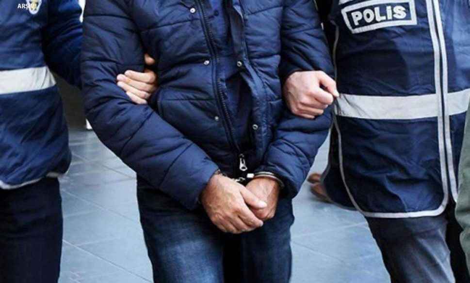 Arama kaydı bulunan 44 kişi tutuklandı